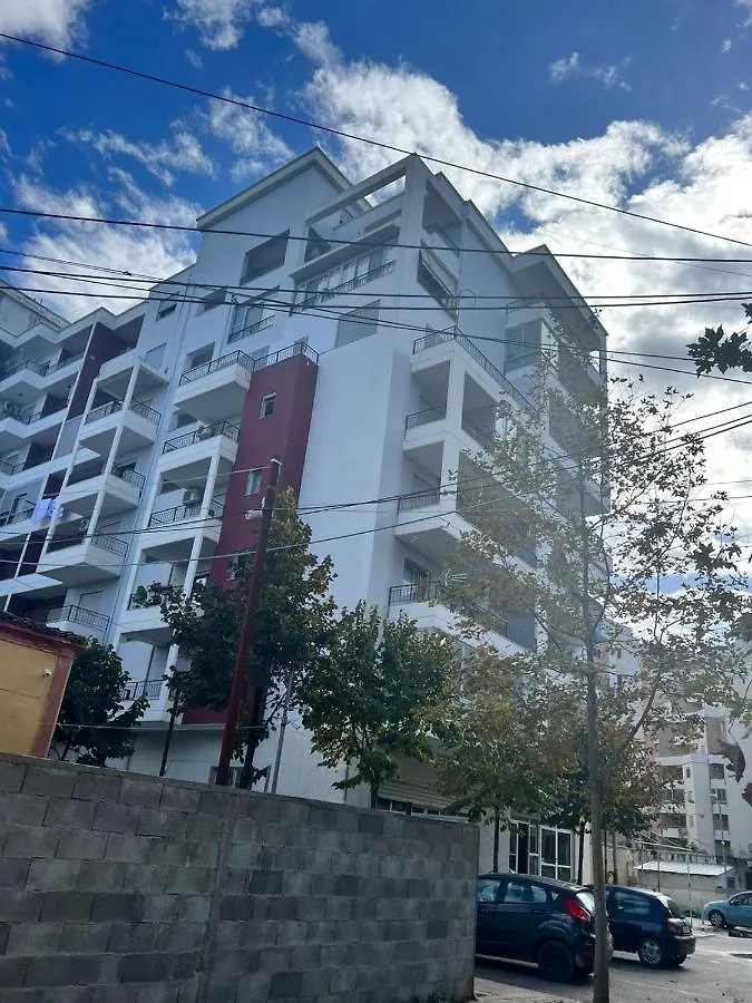 Ajlin'S Lungomare Apartment Vlorë