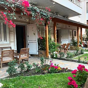 Guest Angolo Toscano Vlorë